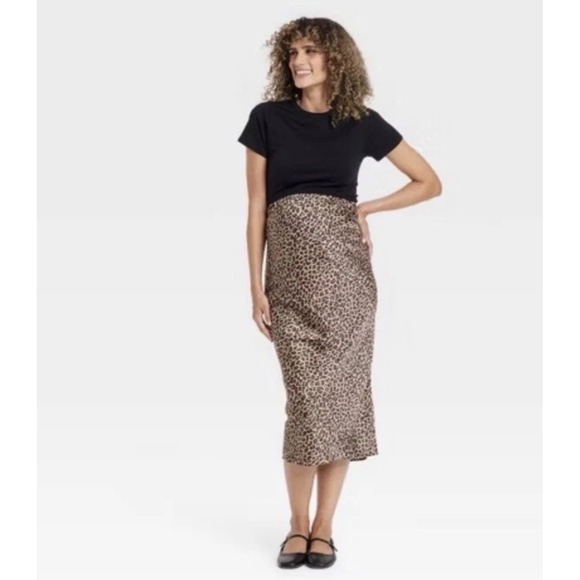 Isabel by Ingrid & Isabel Dresses & Skirts - Isabel by Ingrid & Isabel Maternity Leopard Print Midi Skirt XL Brown Satin Slit